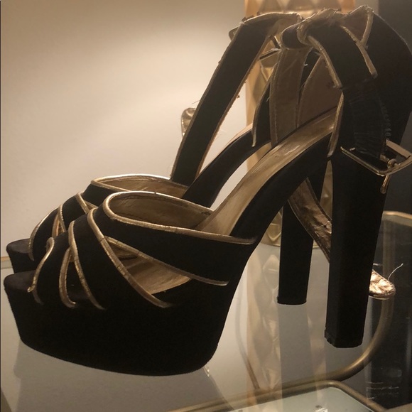 Shoes - Picture 2 of 2